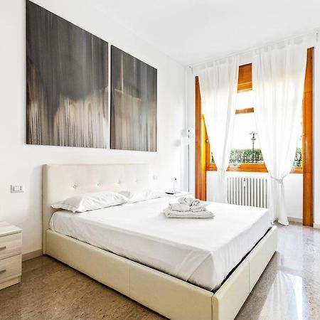 Appartement Istria & Zara Flat With Private Parking à Milan Extérieur photo